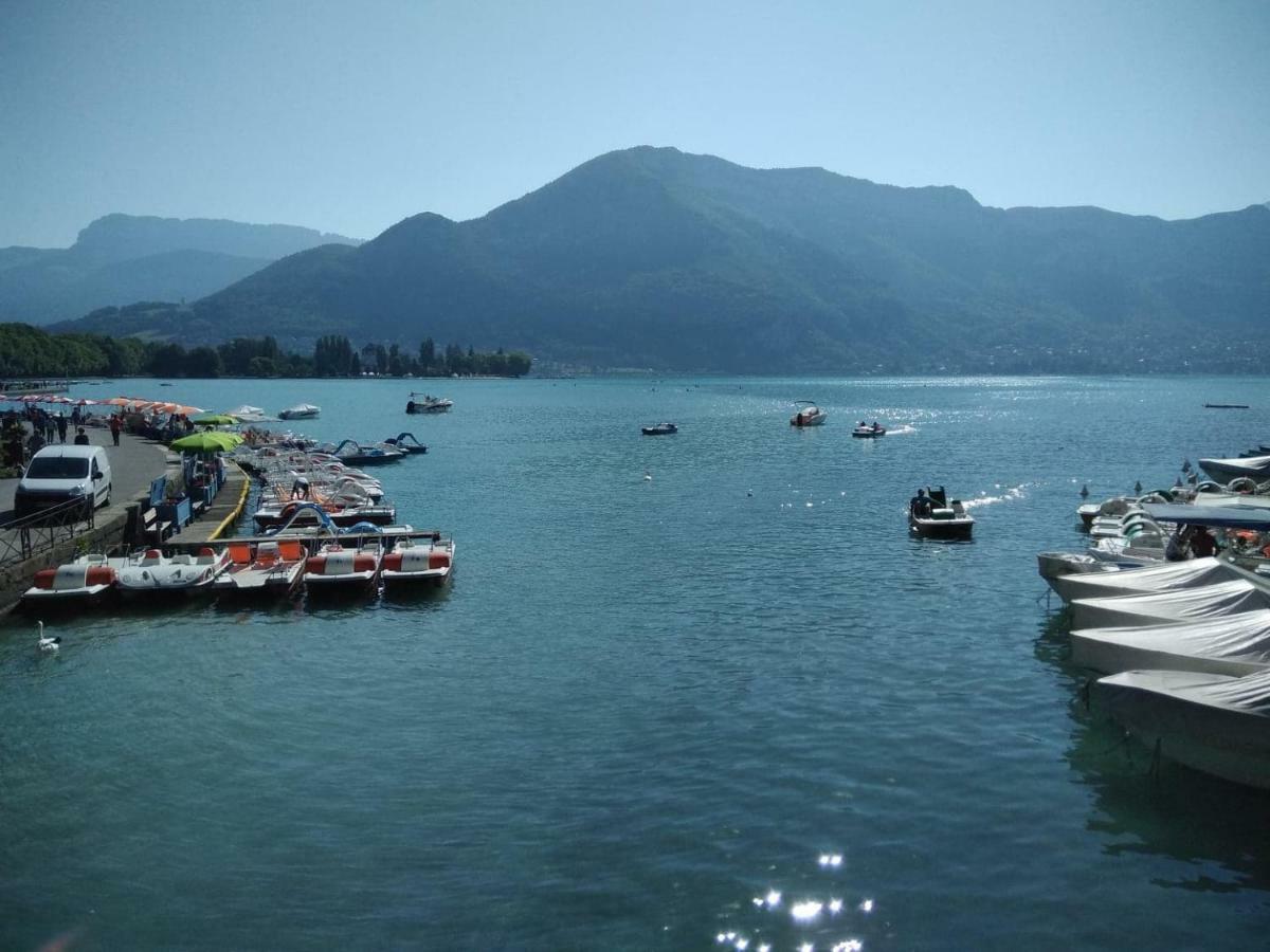 Lp Anne Annecy Exterior foto